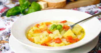 ОВОЩНОЙ СУП С ПЛАВЛЕНЫМ СЫРОМ